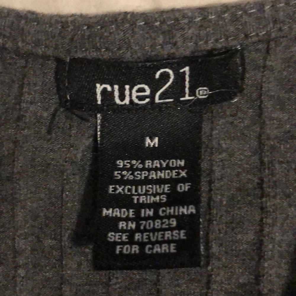 Shirt - Picture 3 of 3
